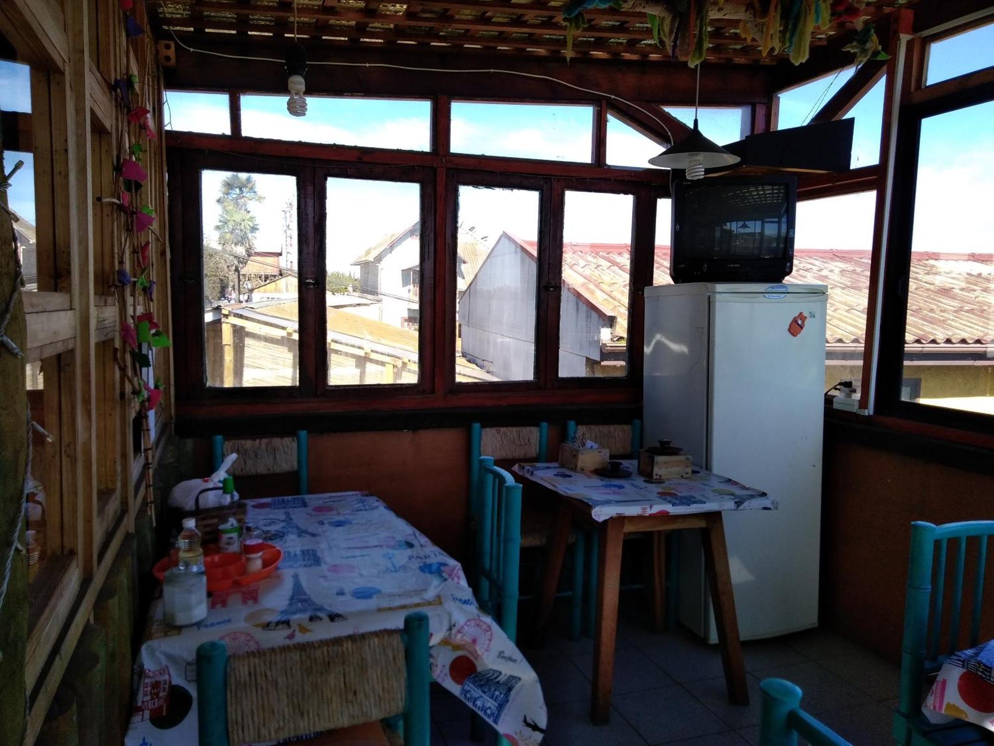 Hostal Buena Vista San Antonio  Buitenkant foto